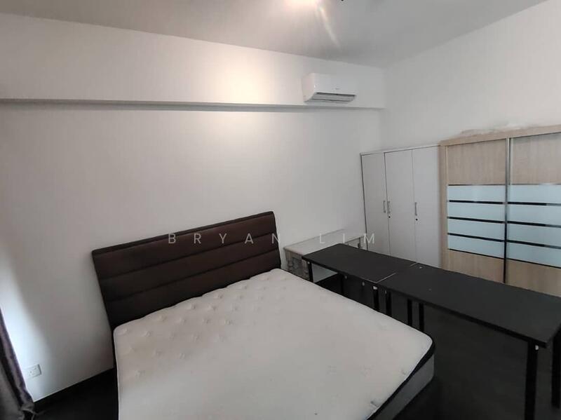 Bedroom features: queen-size bed, upholstered headboard, 1 wall-mounted split AC, built-in wardrobe with sliding doors, desk with drawers, dark wood flooring, white painted walls, ceiling light; style: modern.