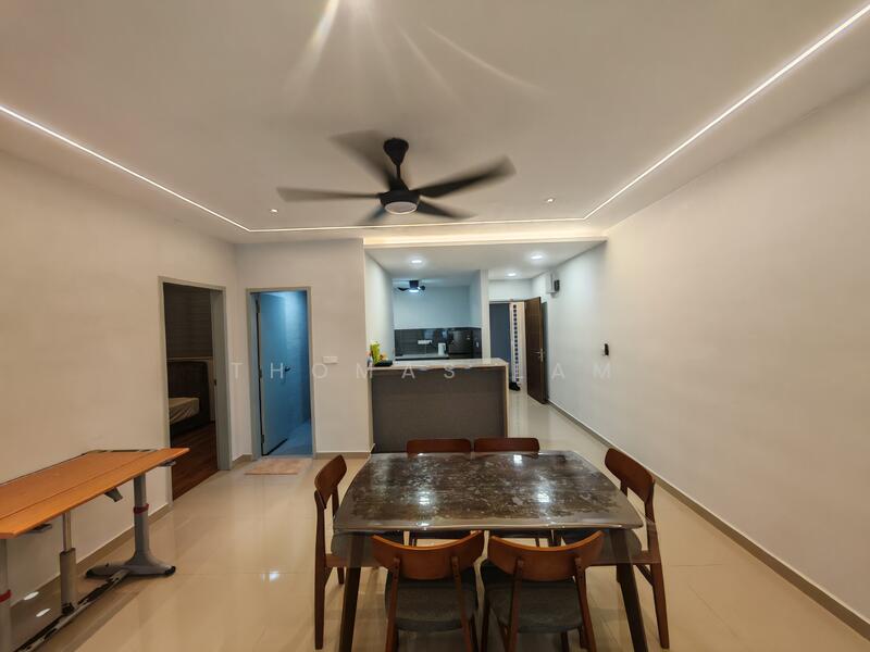 Dining features: dining table with 6 chairs, ceiling fan, recessed LED downlights, white painted walls, cream tiled flooring, open layout to kitchen, wall-mounted TV, kitchen island with bar stools; style: modern. Kitchen features: kitchen island, stainless-steel appliances, dark cabinetry, white backsplash, recessed lighting; style: modern. Room features: doorway leading to another room, light-colored walls.