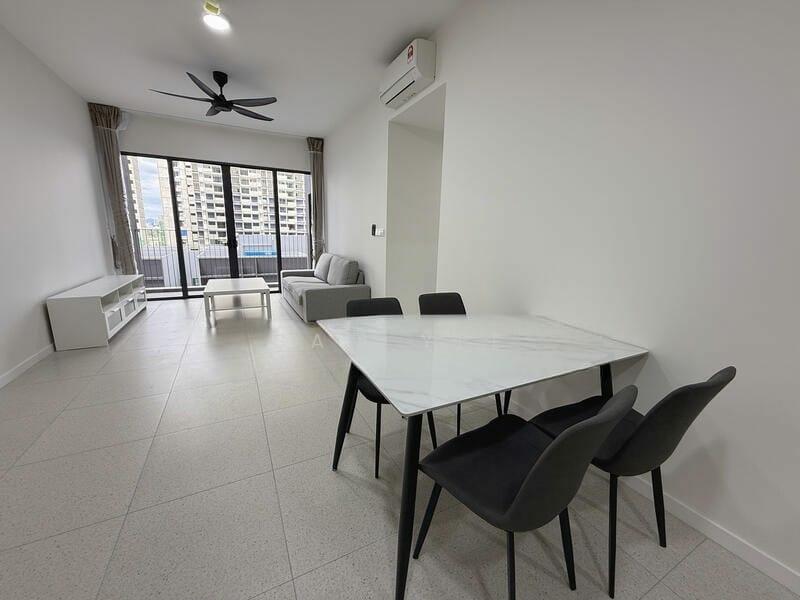 Alira @ Metropark Subang, Subang Jaya — view 1 of 5 in Jalan MP 1 — for Rent