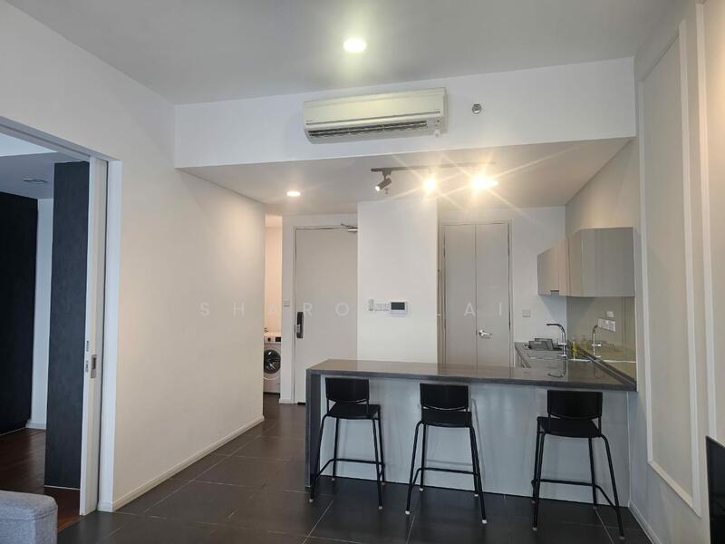 Kitchen features: grey laminate cabinetry, black countertop, single-bowl stainless-steel sink, chrome pull-down faucet, built-in oven, stainless-steel range hood, 4-burner gas hob, recessed LED downlights, wall-mounted split AC, washing machine, bar seating with 3 black stools; style: modern.