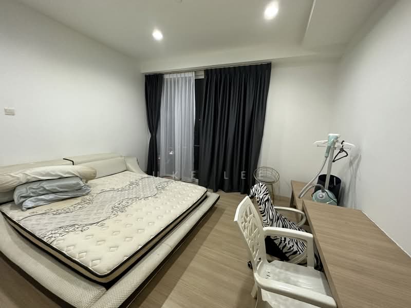 Bedroom features: queen-size bed with mattress, white painted walls, wooden flooring, floor-to-ceiling window, blackout curtains, study desk, white chair, decorative chair, clothes rack; style: modern.