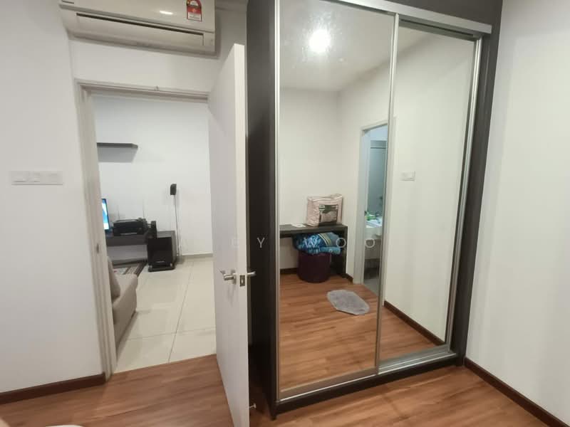 Room features: wooden flooring, white painted walls, sliding mirror wardrobe, 1 wall-mounted split AC, door leading to another room, door leading to bathroom, light fixture on ceiling; style: modern.