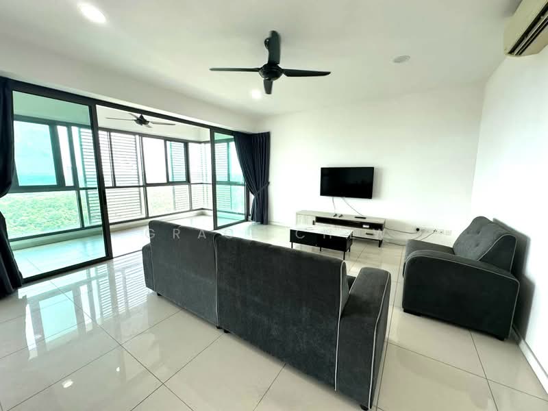 Living features: 3-seater fabric sofa in grey, floor-to-ceiling windows, sliding glass door, TV console, wall-mounted TV, ceiling fan, marble tile flooring, blackout curtains, decorative wall, area rug; style: modern; view: city.