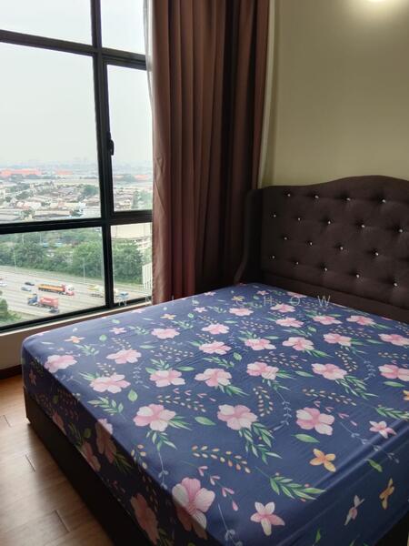 Bedroom features: queen-size bed with floral bedding, upholstered headboard in dark fabric, floor-to-ceiling window, curtains in a rich color, wooden flooring, decorative wall with tufted design, city view from window; style: modern; view: city.