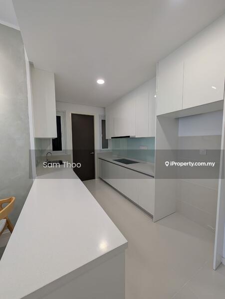 Kitchen features: white cabinetry, light grey countertop, stainless-steel sink, chrome pull-down faucet, built-in oven, induction hob, white tiled backsplash, recessed LED downlights, floor-to-ceiling cabinets, open shelving, light grey flooring; style: modern.