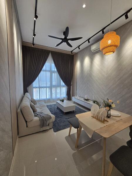 Met 1 Residences, Dutamas — view 1 of 5 in Jalan Boulevard — for Rent