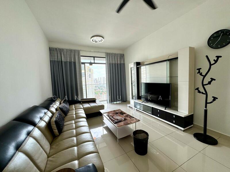Living features: 3-seater leather sofa in black and cream, coffee table with wooden top, wall-mounted TV, TV console in black and white, floor-to-ceiling windows, sheer curtains, recessed downlights, ceiling fan, decorative wall clock, area rug, decorative plant stand; style: modern; view: city.