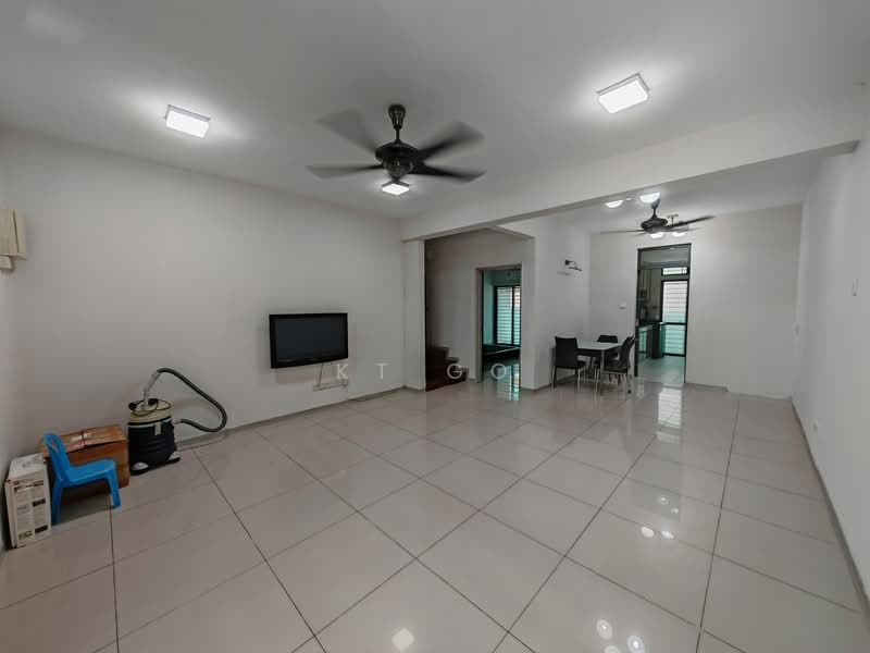 Living features: white painted walls, glossy ceramic tile flooring, 5-blade ceiling fan with light, wall-mounted TV, vacuum cleaner, blue plastic chair, dining table with chairs, sliding glass door, natural light from windows; style: modern.