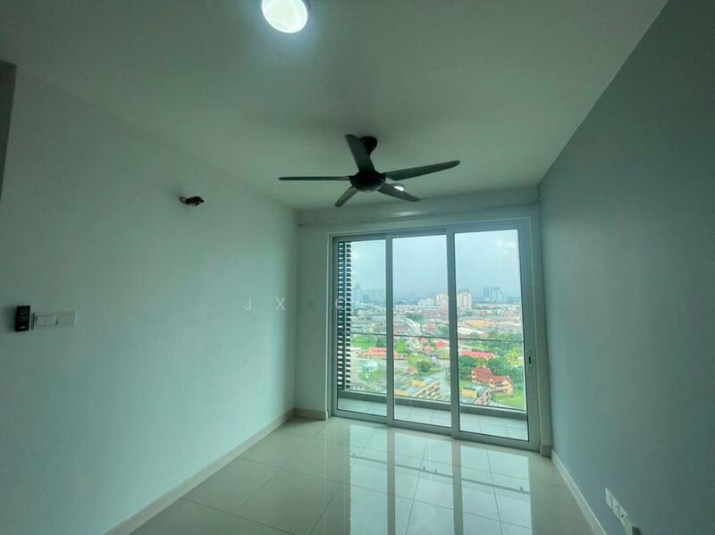 Room features: white painted walls, grey accent wall, glossy tile flooring, 5-blade ceiling fan, floor-to-ceiling windows, sliding glass door, city view, natural light from windows; style: modern; view: city.