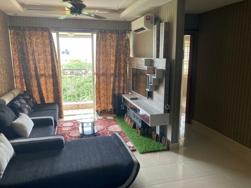 Living features: 3-seater fabric sofa in black, 2-seater fabric sofa in grey, coffee table with glass top, area rug with geometric pattern, wall-mounted TV, TV console in white, green carpet, floor-to-ceiling windows, curtains with floral pattern, ceiling fan with light, air conditioning unit, decorative wall paneling, light-colored tiled flooring; style: modern; view: garden.