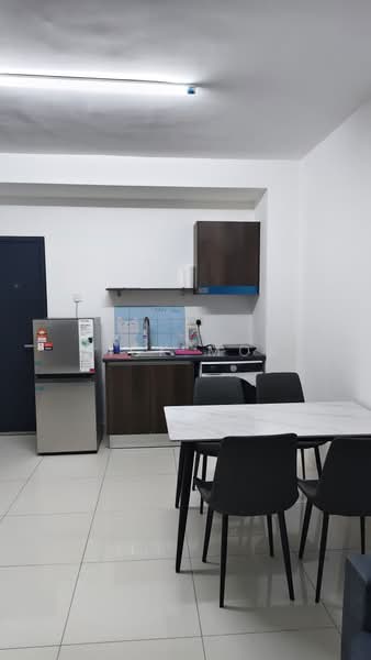 Kitchen features: white painted walls, grey tiled flooring, marble dining table, 4 black dining chairs, stainless-steel fridge, built-in kitchen cabinets in dark wood, single-bowl stainless-steel sink, chrome pull-down faucet, gas stove, exhaust hood, blue backsplash, wall-mounted shelf; style: modern.