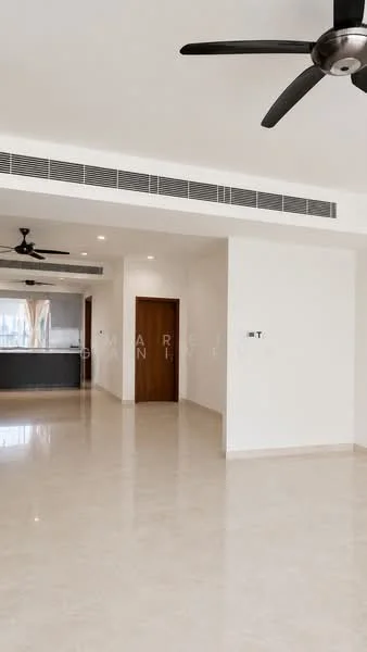 Living features: marble tile flooring, white painted walls, 5-blade ceiling fan, recessed downlights, open layout, large windows, air conditioning vent, neutral color scheme; style: modern.