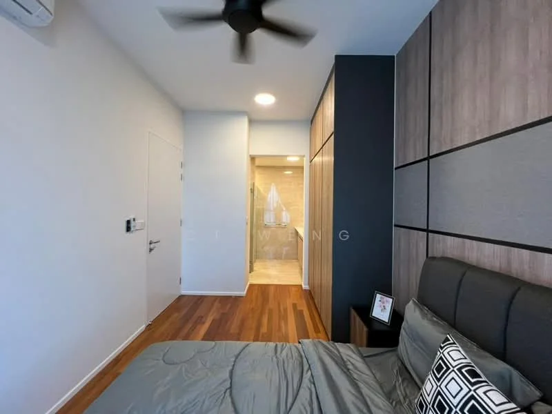 Bedroom features: queen-size bed, upholstered headboard, bedside table, wall-mounted light fixture, wooden flooring, built-in wardrobe with sliding doors, grey bedding, decorative pillow, ceiling fan, white painted walls, doorway leading to bathroom; style: modern.