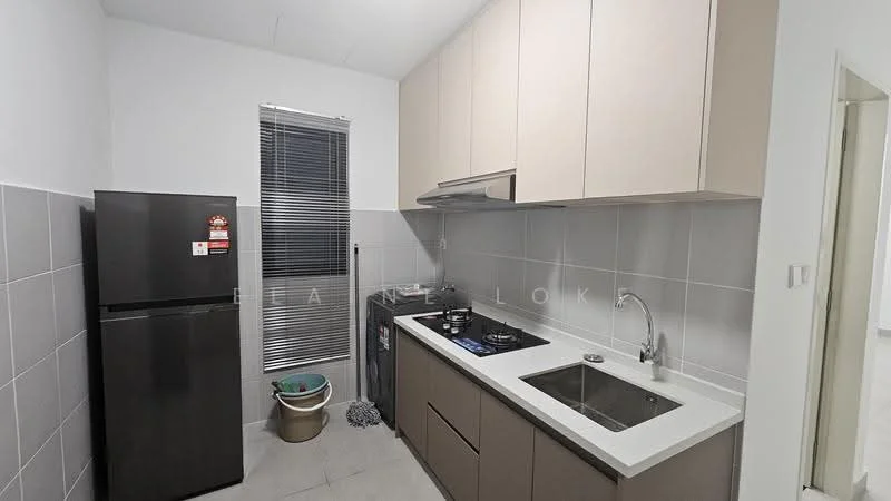 Kitchen features: grey tiled walls, light wood cabinetry, white countertop, single-bowl stainless-steel sink, chrome pull-down faucet, 4-burner gas hob, built-in oven, black fridge, washing machine, window with blinds, floor tiles, trash bin; style: modern.