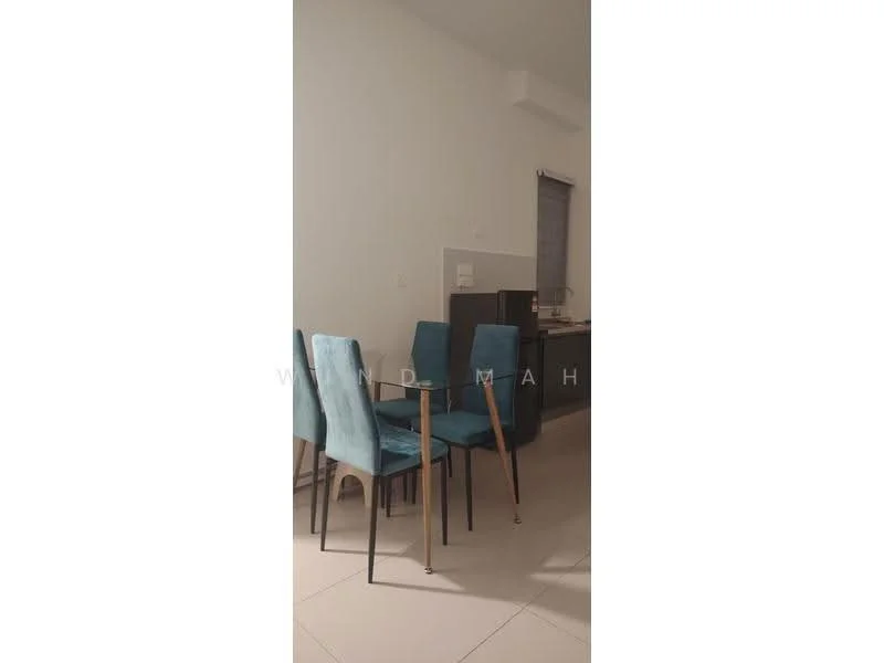 Dining features: 4 upholstered dining chairs in teal, white painted walls, tile flooring, window with roller blinds, dark cabinetry, kitchen countertop, refrigerator, kitchen sink; style: modern.