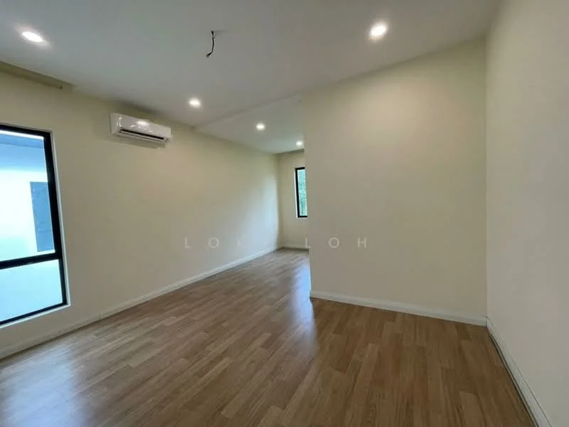 Room features: light wooden flooring, white painted walls, recessed downlights, 1 wall-mounted split AC, large window with black frame, neutral color scheme; style: modern; view: garden.