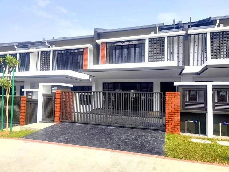 Exterior type: linked terrace house; features: red brick facade, white painted facade, black metal grille gate, flat roof, two-storey structure, manicured lawn, paved driveway, balconies with black railings, vertical louvre screens, modern architectural design; style: modern.
