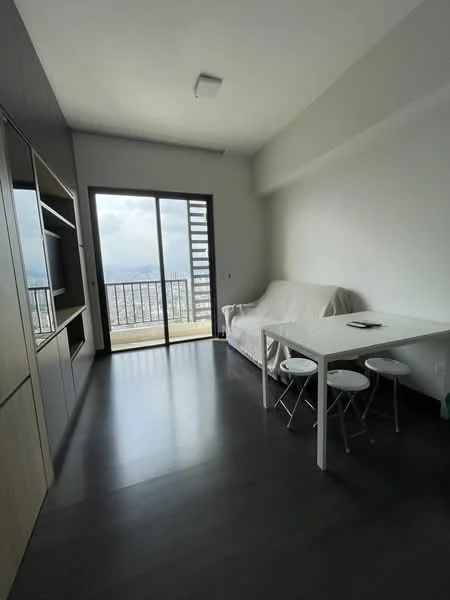 Living features: floor-to-ceiling windows, sliding glass door, white walls, dark laminate flooring, sofa covered with white throw, white dining table, 3 white stools, built-in storage unit, recessed ceiling light; style: modern; view: city.