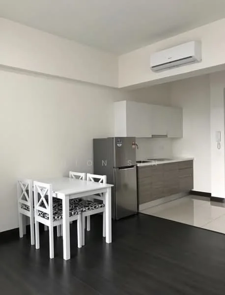 Kitchen features: white painted walls, dark wood flooring, ceramic tile flooring, white cabinetry, grey lower cabinets, stainless-steel fridge, 4-burner gas hob, built-in oven, single-bowl stainless-steel sink, chrome pull-down faucet, dining table with 4 chairs, air conditioning unit; style: modern.