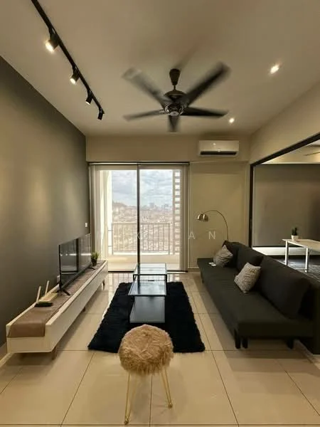 Living features: 3-seater fabric sofa in black, coffee table, wall-mounted TV, TV console, area rug with geometric pattern, 5-blade ceiling fan with light, sliding glass door, floor-to-ceiling windows, recessed LED downlights, decorative mirror, light-colored wall, dark accent wall, laminate flooring; style: modern; view: city.