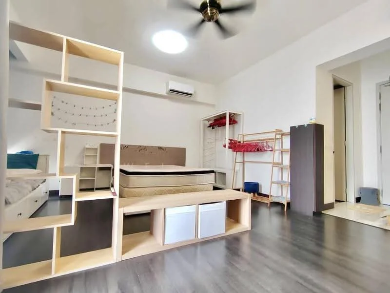 Bedroom features: laminate flooring, white painted walls, ceiling fan, built-in shelving unit, queen-size bed, mattress on bed frame, wooden ladder shelf, wardrobe, air conditioning unit, decorative string lights; style: modern.