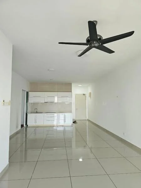 Living features: white painted walls, glossy ceramic tile flooring, 5-blade ceiling fan in black, open-plan layout, kitchen area with white cabinetry, countertop with backsplash, door leading to another room, natural light from windows; style: modern.