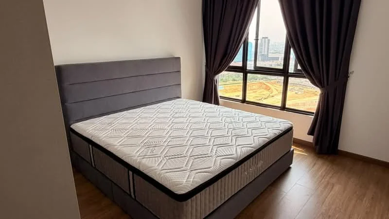 Bedroom features: queen-size bed, upholstered headboard, floor-to-ceiling windows, dark curtains, wood laminate flooring, city view, neutral wall color, mattress with quilted cover; style: modern; view: city.