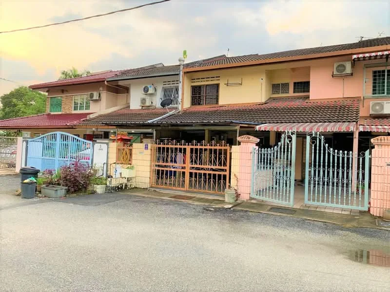 2sty House, Taman muhibbah,Serdang,Seri Kembangan (Fully Furnished Unit), Taman Muhibbah, Seri Kembangan — view 2 of 5 — for Rent
