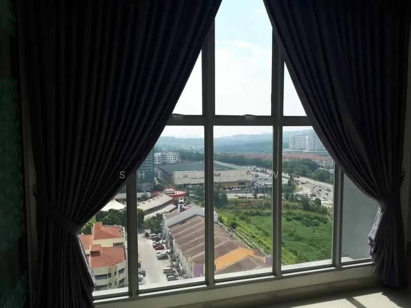Room features: floor-to-ceiling windows, grey curtains, city view, green landscape view, urban skyline in background; view: city.