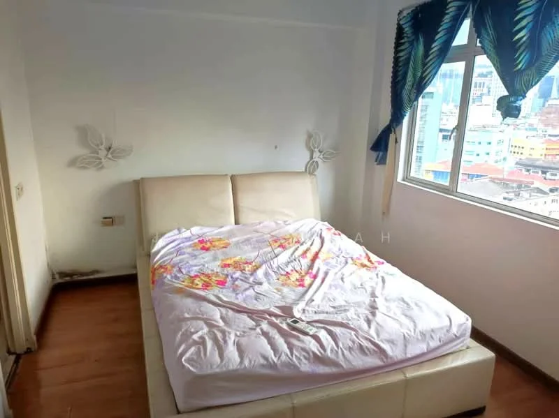Bedroom features: queen-size bed, upholstered headboard, white bedding with floral pattern, wood laminate flooring, floor-to-ceiling window, curtains with tropical pattern, wall-mounted light fixtures, neutral painted walls; style: modern; view: city.