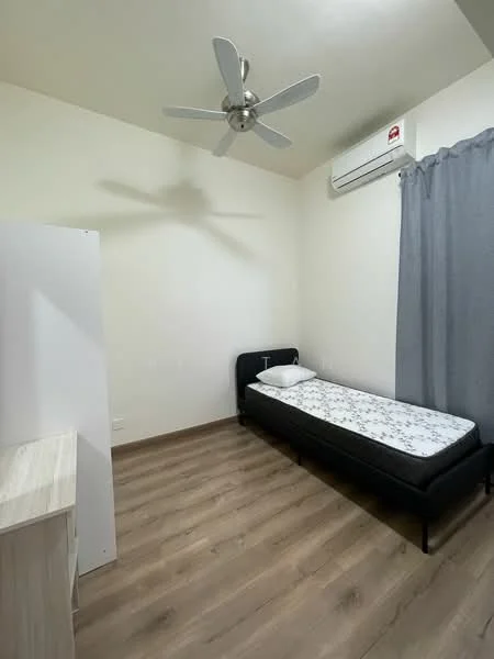 Bedroom features: single bed, 5-blade ceiling fan, wall-mounted split AC, grey curtains, light wood flooring, white painted walls, nightstand, decorative wall shadow; style: modern.