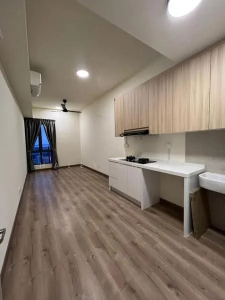 Kitchen features: laminate wood flooring, white painted walls, ceiling fan, recessed downlights, wood cabinetry, white countertop, single-bowl stainless-steel sink, built-in gas hob, window with view, curtains, air conditioning unit; style: modern; view: city.
