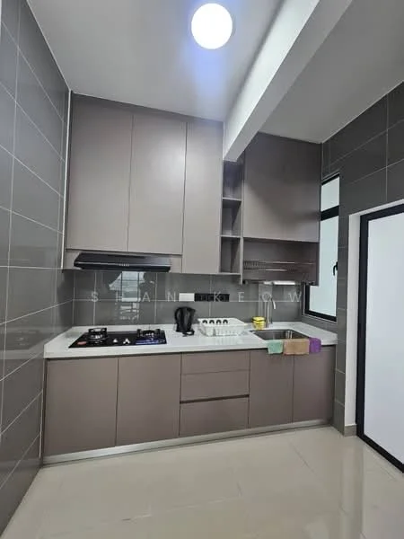 Kitchen features: grey tiled walls, white painted walls, laminate cabinetry in light brown, white countertop, single-bowl stainless-steel sink, chrome pull-down faucet, built-in gas hob with 2 burners, black range hood, kettle, window with black frame, recessed ceiling light, ceramic tile flooring; style: modern.
