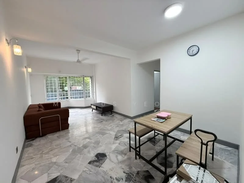 Living features: marble flooring, white painted walls, 5-blade ceiling fan with light, sofa in brown fabric, dining table with 4 chairs, wall clock, large windows with natural light, light fixture on wall; style: modern; view: garden.