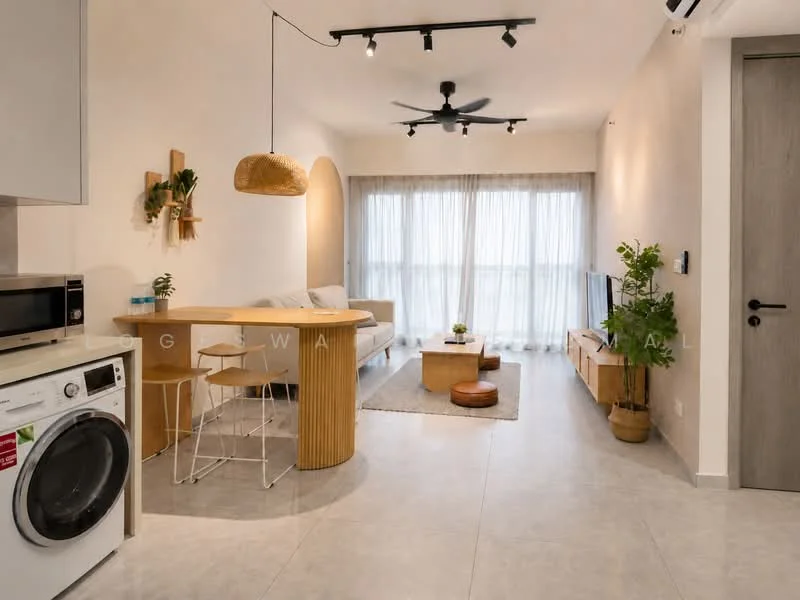 Living features: light grey tiled flooring, white painted walls, recessed downlights, 5-blade ceiling fan, large floor-to-ceiling windows with sheer curtains, sofa in light grey fabric, wooden coffee table, TV console with wall-mounted TV, decorative area rug, wooden dining table with curved edges, 3 white bar stools, microwave, front-load washing machine; style: modern; view: city.