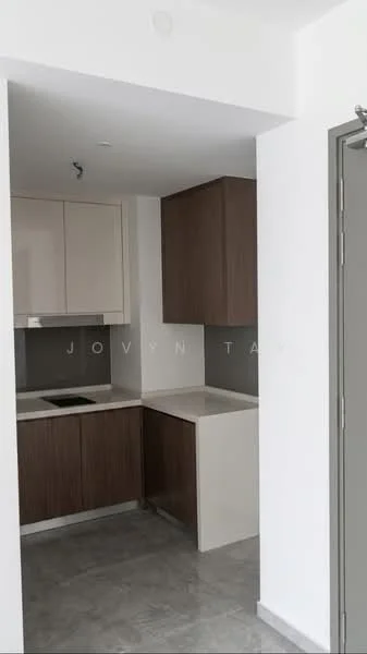 Kitchen features: laminate cabinetry in brown, flat-panel white upper cabinets, quartz countertop, single-bowl stainless-steel sink, built-in stove, grey tile backsplash, grey ceramic tile flooring, recessed downlights; style: modern.