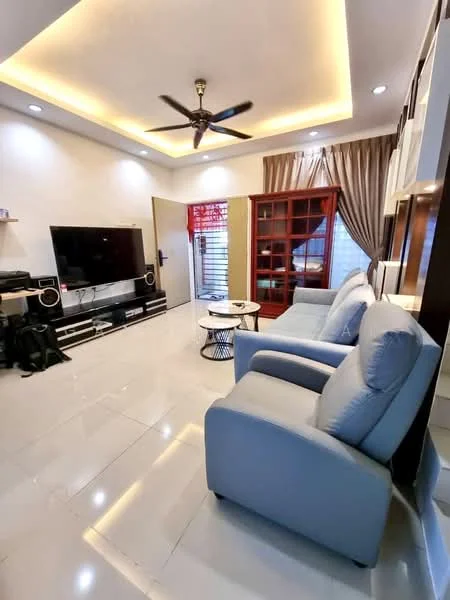 Living features: light grey upholstered sofa, 2-seater sofa, coffee table with metal base, wall-mounted flat-screen TV, black TV console, recessed ceiling lights, ceiling fan with 5 blades, curtains in light brown, decorative shelving unit, white tiled flooring, accent wall with red shelving, large window with sheer curtains; style: modern.