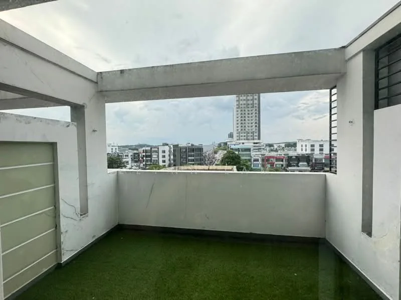 Room features: green artificial grass flooring, concrete walls, open ceiling with beams, city skyline view, large opening for natural light; style: modern; view: city.