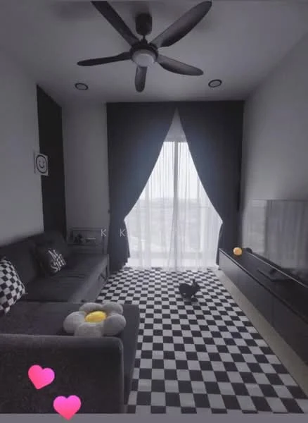 Living features: 3-seater fabric sofa in grey, black and white checkered area rug, floor-to-ceiling windows with sheer curtains, black curtains, wall-mounted TV, TV console in dark wood, ceiling fan with 5 blades, decorative wall art, decorative pillows, light-colored walls; style: modern; view: city.