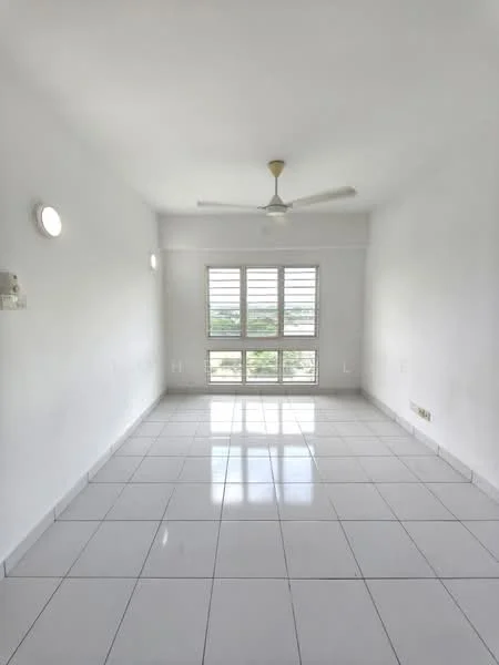 Room features: white painted walls, white ceiling, recessed downlights, 5-blade ceiling fan, large windows with horizontal slats, glossy white floor tiles, natural light from windows, view of greenery outside; style: modern; view: garden.
