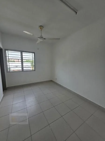 Akasia, Bandar Botanic, Klang — view 2 of 5 in Akasia — for Rent
