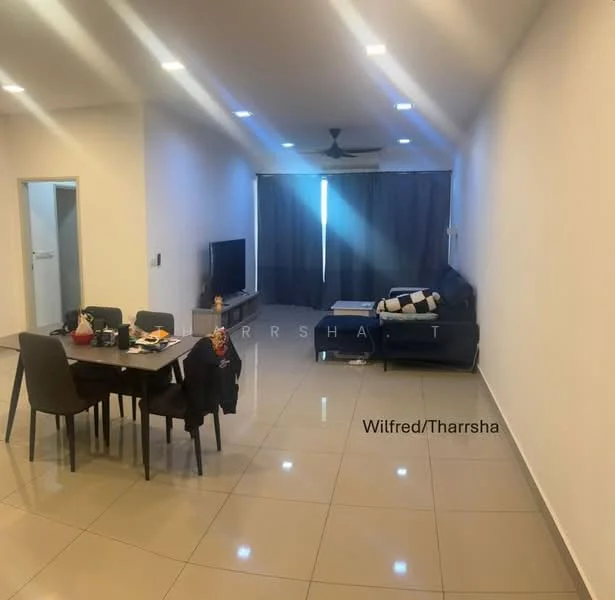 Living features: grey tiled flooring, white painted walls, ceiling fan, recessed LED downlights, large windows with dark curtains, black sofa, dining table with four chairs, wall-mounted TV, decorative items on the table; style: modern.