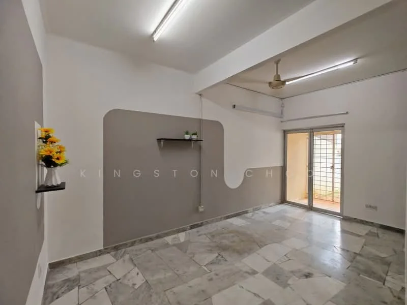 Room features: marble flooring, white painted walls, grey accent wall, ceiling fan, sliding glass door, natural light from door, wall-mounted shelf, decorative flower arrangement; style: modern.