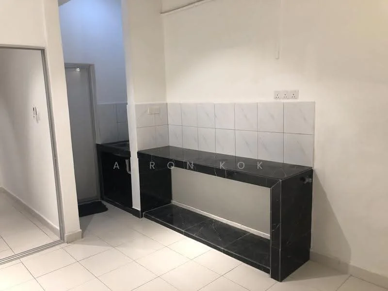 Room features: black granite countertop, white tiled backsplash, white painted walls, light-colored floor tiles, built-in cabinetry, sink, open space layout, corner design; style: modern.