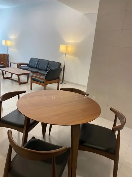 Living features: 3-seater fabric sofa in dark grey, wooden coffee table, round wooden dining table, 4 black leather dining chairs, floor lamp with warm light, white painted walls, tile flooring, recessed lighting; style: modern.