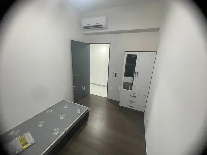 Bedroom features: single bed frame without mattress, dark wood laminate flooring, white painted walls, 1 wall-mounted split AC, grey door, white wardrobe with 3 drawers, light ceiling, window with no visible treatment; style: modern.