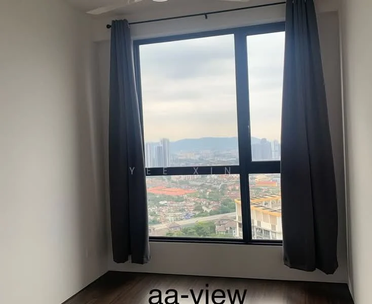 Room features: floor-to-ceiling window, blackout curtains, city skyline view, dark wood flooring, plain white walls, ceiling fan; style: modern; view: city.