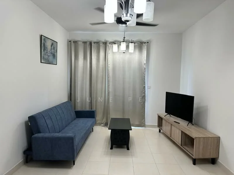 Living features: 3-seater fabric sofa in blue, coffee table in black, TV console in light wood, wall-mounted TV, ceiling fan with light, 4-blade ceiling fan, light fixture with multiple bulbs, floor-to-ceiling curtains in grey, white painted walls, tile flooring; style: modern.