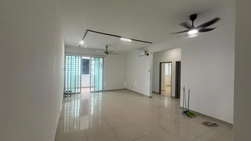 Living features: white painted walls, glossy tile flooring, 2 ceiling fans, sliding glass door, floor-to-ceiling windows, air conditioning unit, recessed lighting, decorative plants, neutral color scheme; style: modern.