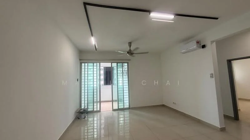 Aman Heights Condominium, Taman Bukit Serdang, Seri Kembangan — view 2 of 5 in Aman Heights Condominium — for Rent